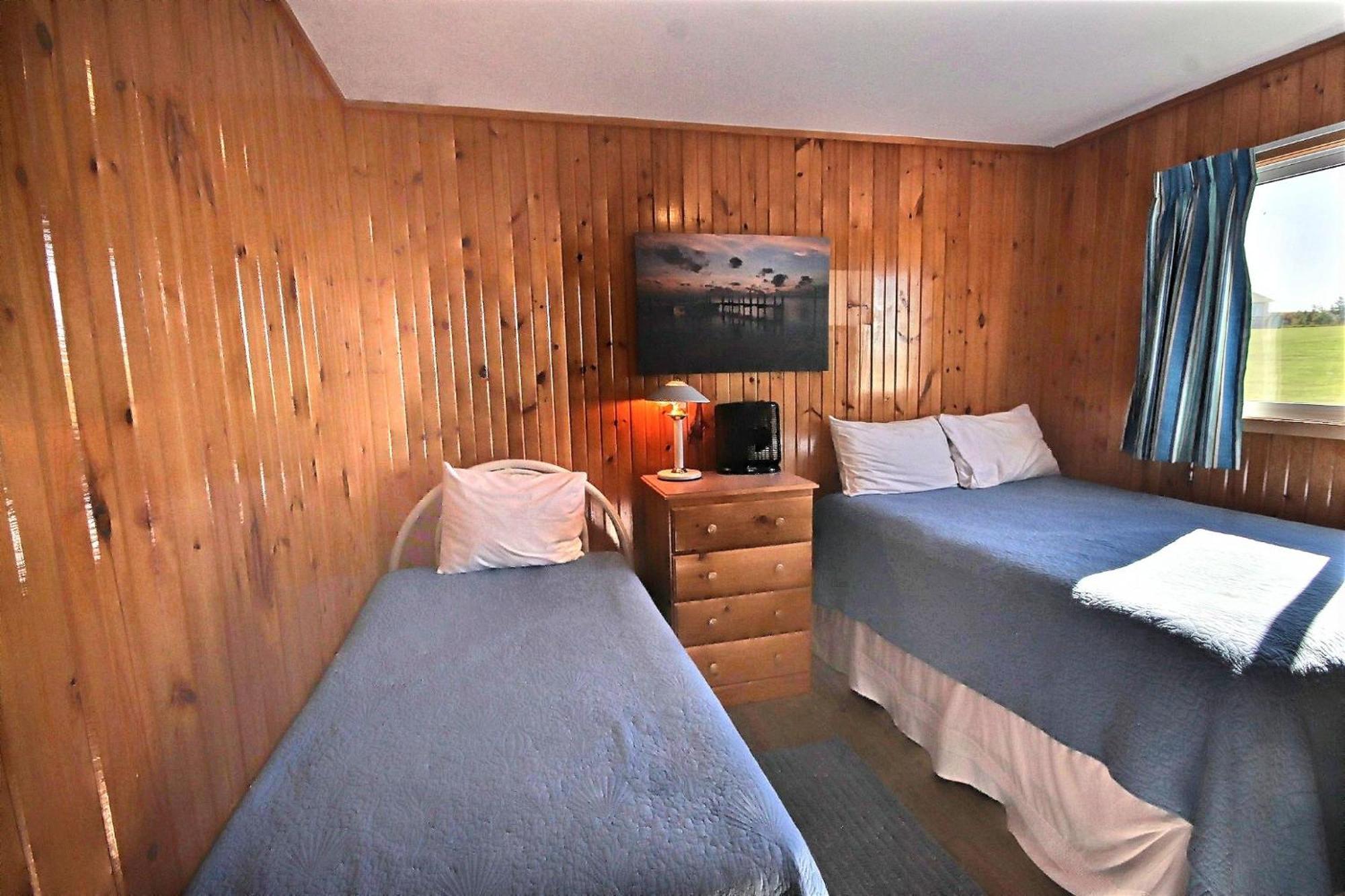 Cavendish Bosom Buddies Cottage Resort Værelse billede